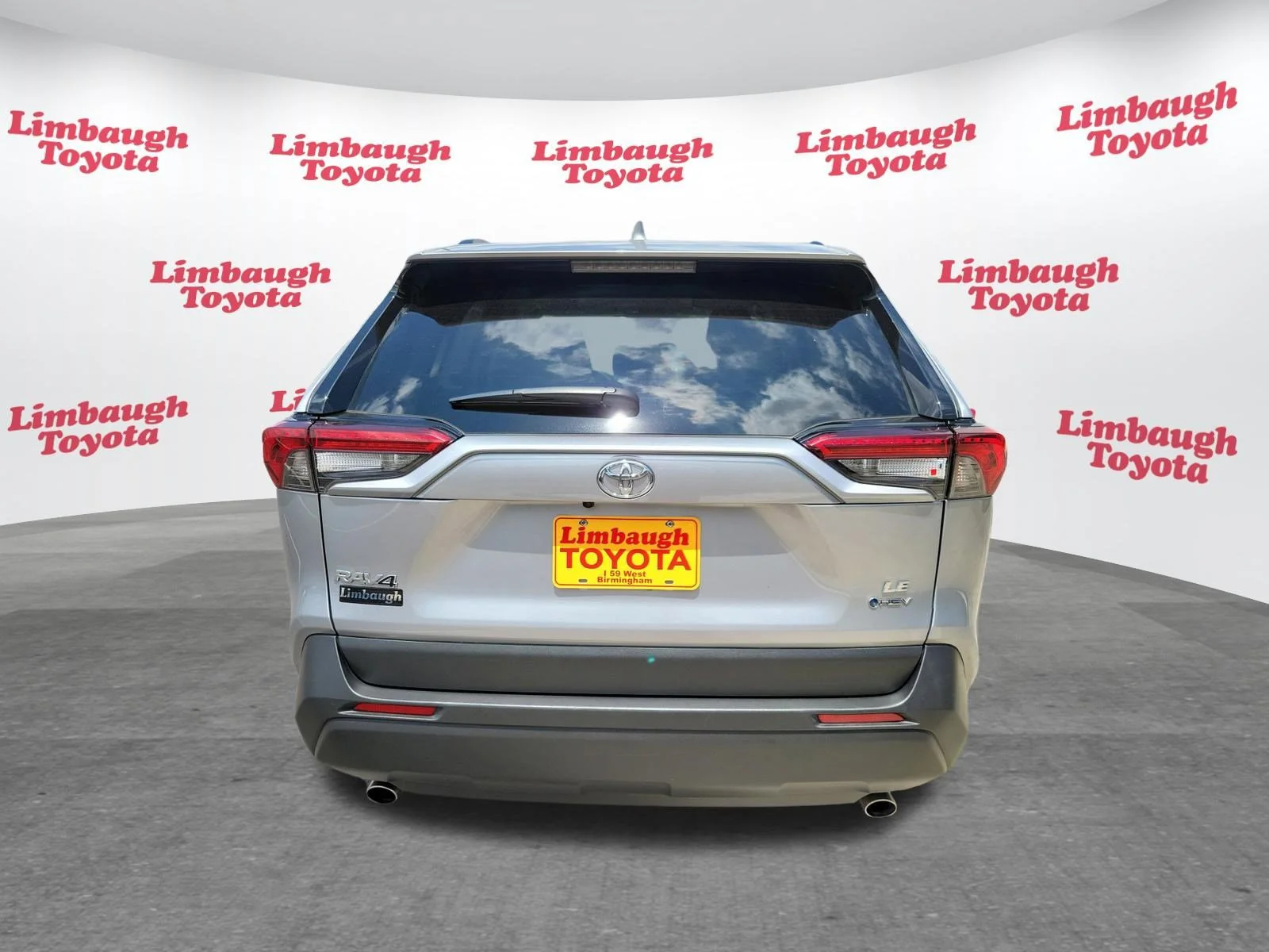 Used 2025 Silver Toyota Hybrid LE image 21