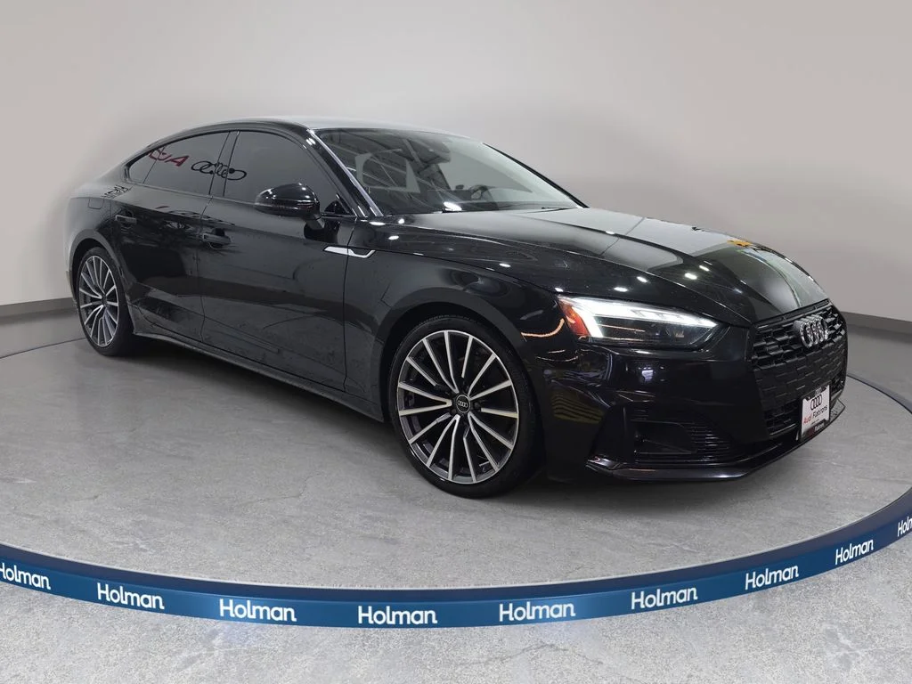 Used 2023 Black Audi Premium Plus image 4