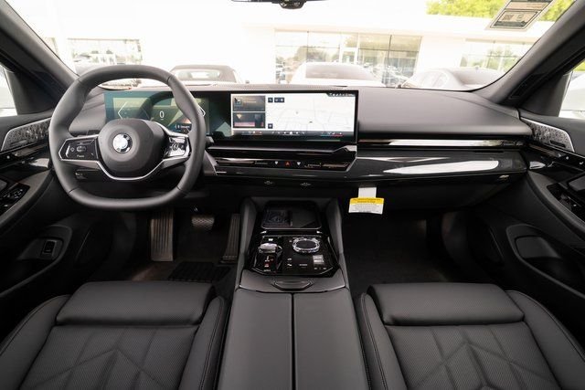 2026 BMW 5 Series 530i - Photo 9