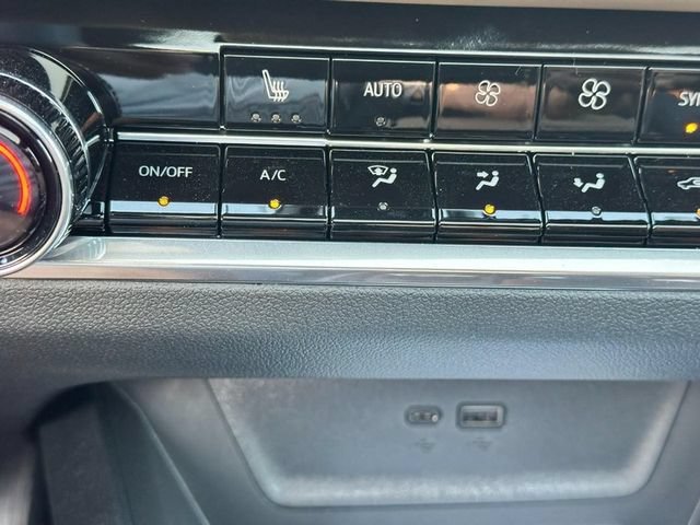New 2027 Polar White Tricoat Chevrolet ACTIV image 14