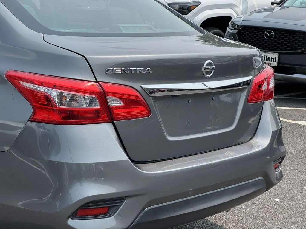 Used 2019 Gray Nissan S image 10