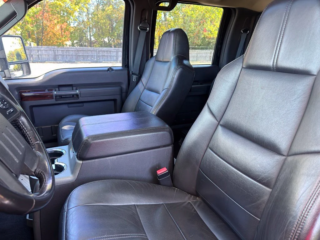 Used 2010 Black Ford Lariat image 18