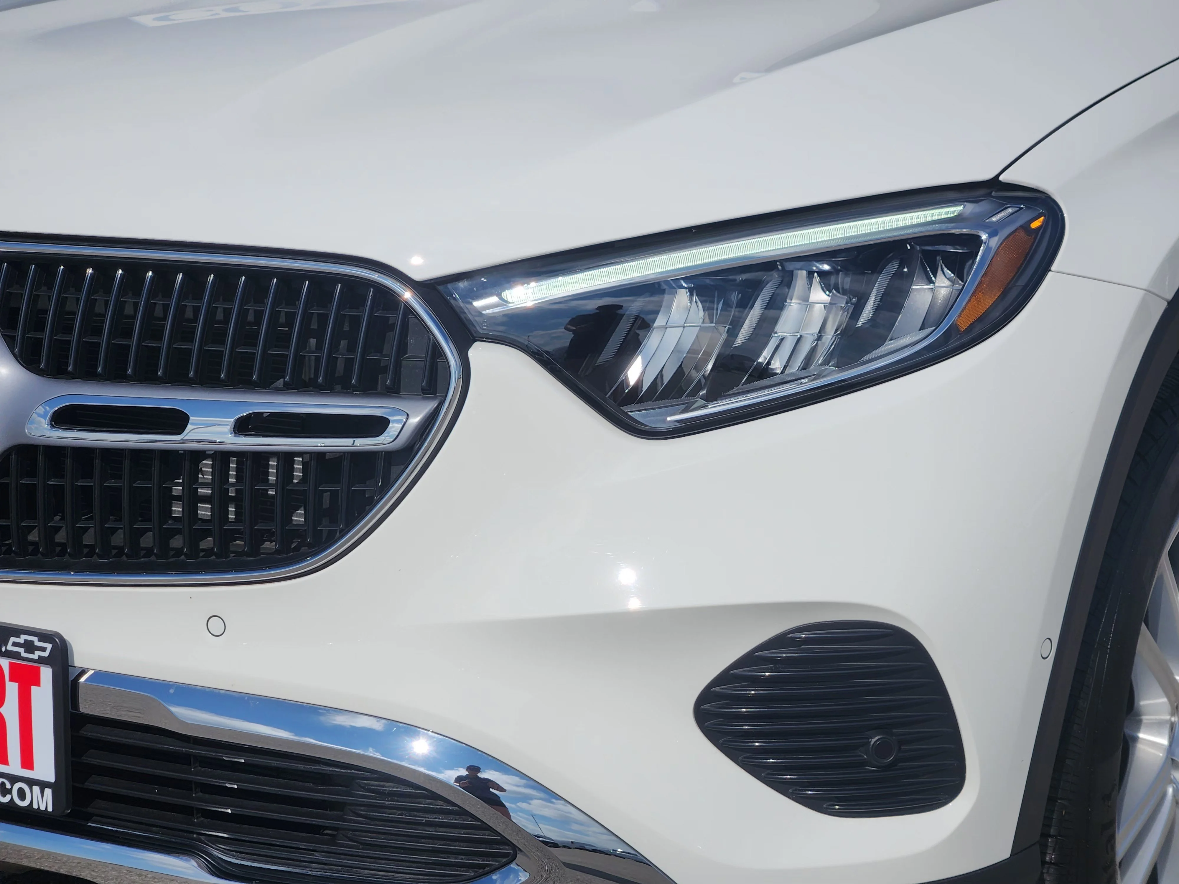 Used 2025  Mercedes-Benz GLC 300 Base image 8