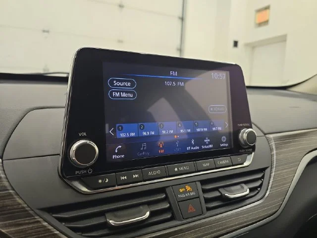 Used 2020 Scarlet Ember Nissan 2.5 SL image 22