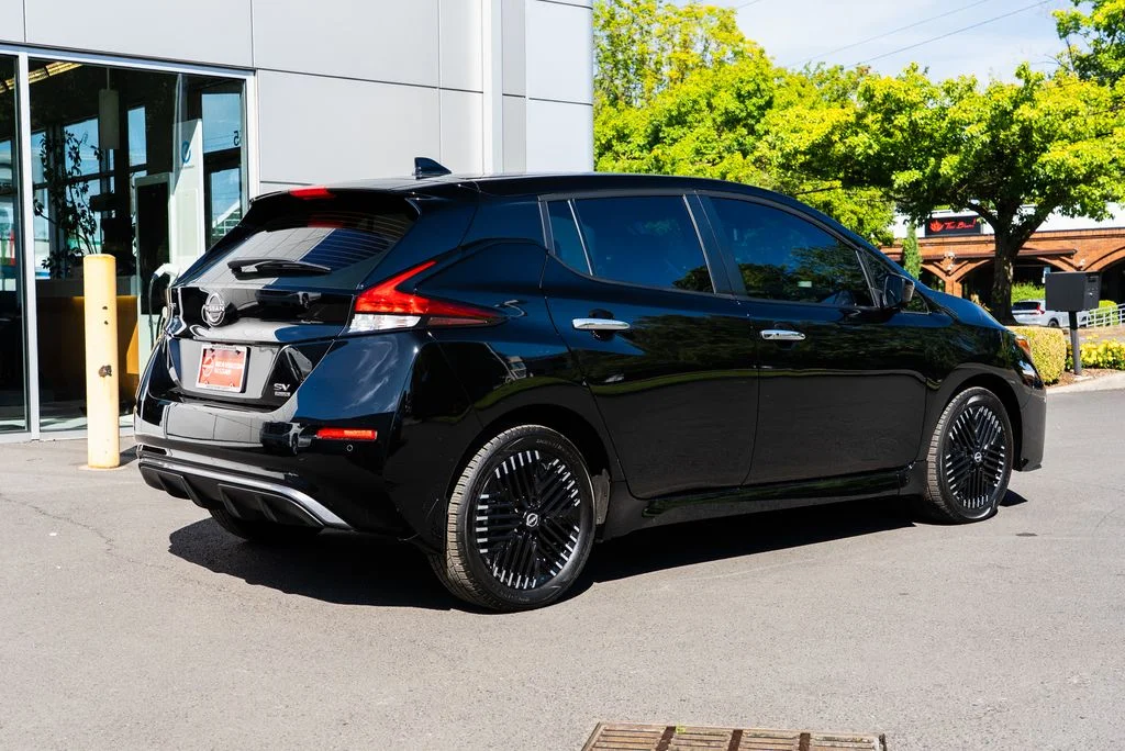 Used 2024 Black Nissan SV Plus image 6