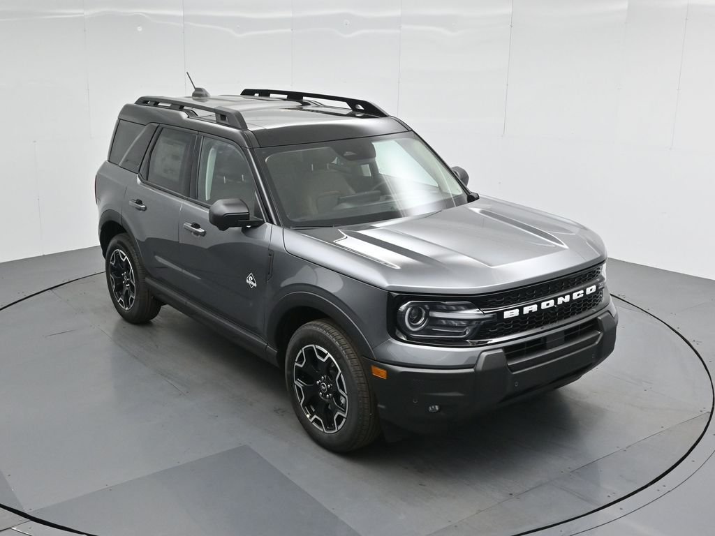 New 2025 Carbonized Gray Metallic Ford Outer Banks image 42