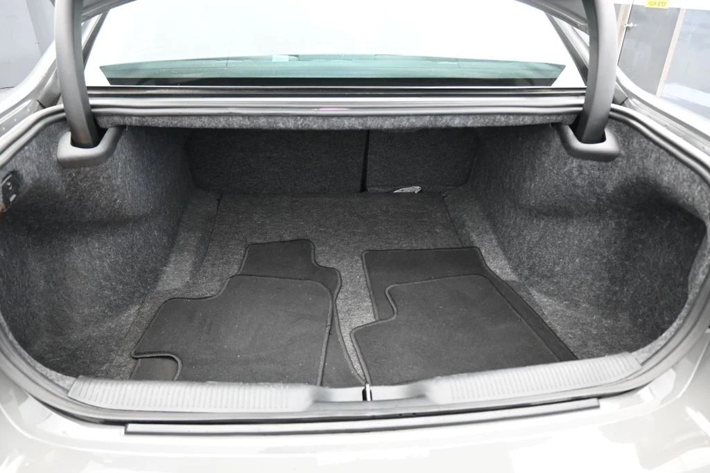 Used 2023 Destroyer Gray Clearcoat Dodge SXT image 35