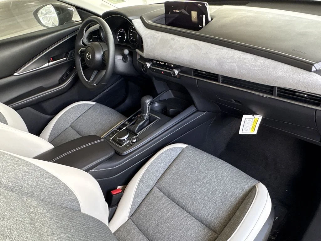 2026 Mazda CX-30 Aire Edition - Photo 9