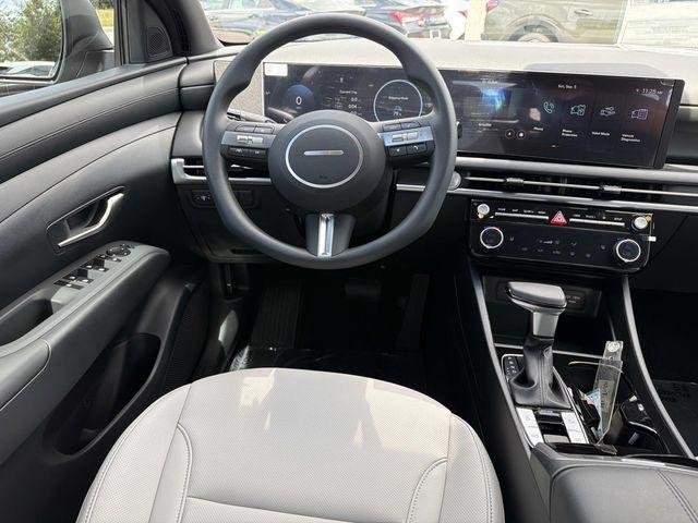 New 2027 Gray Hyundai SEL Activity AWD image 21