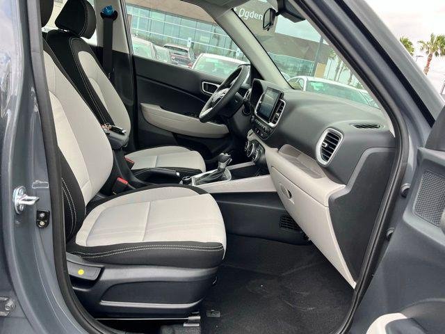 New 2026 Gray Hyundai SEL image 22
