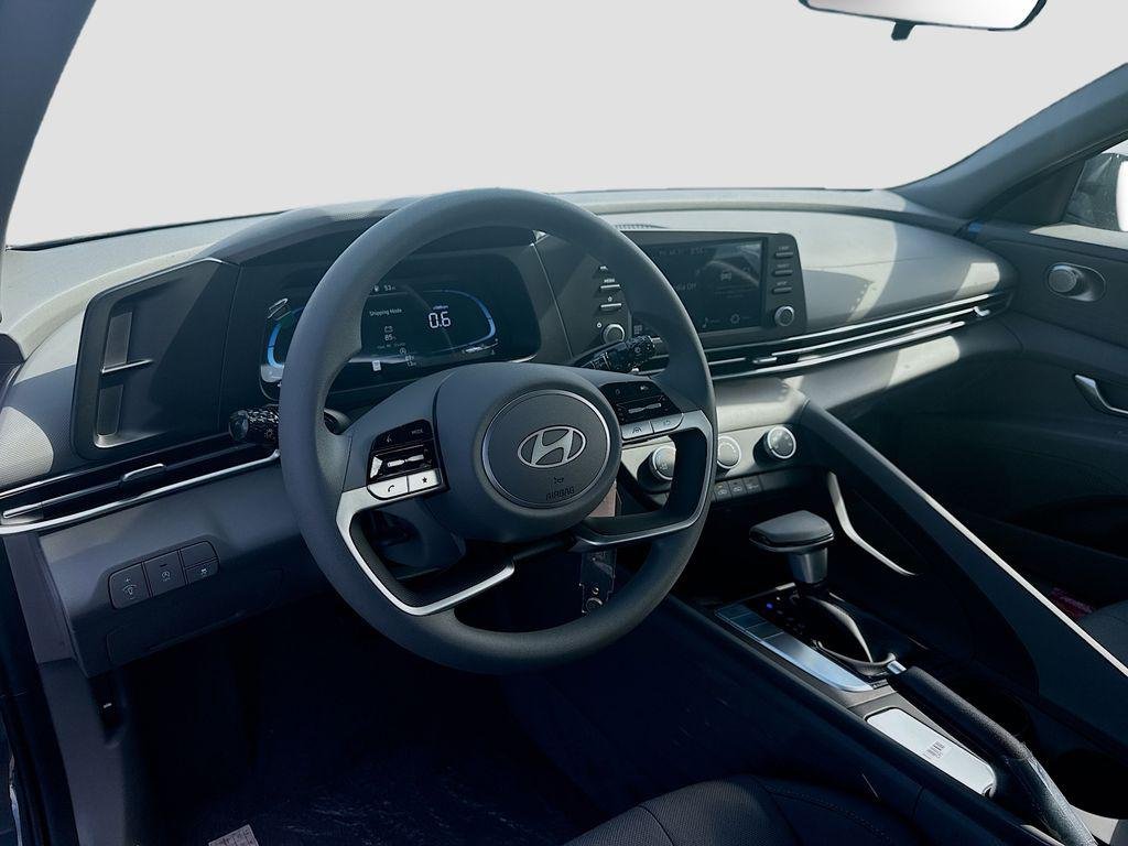 New 2026 Ecotronic Gray Hyundai SE image 7