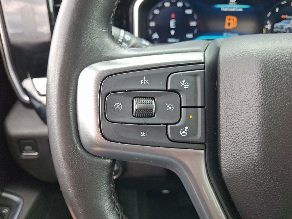 Used 2022 Gray Chevrolet LT image 20