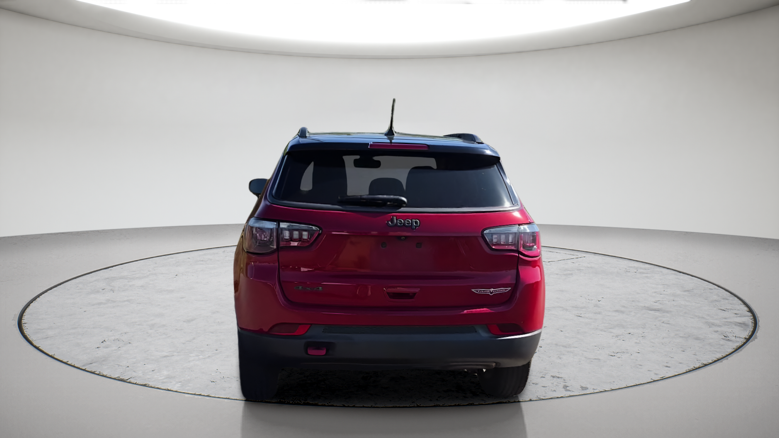 Used 2018 Redline Pearlcoat Jeep Trailhawk image 8
