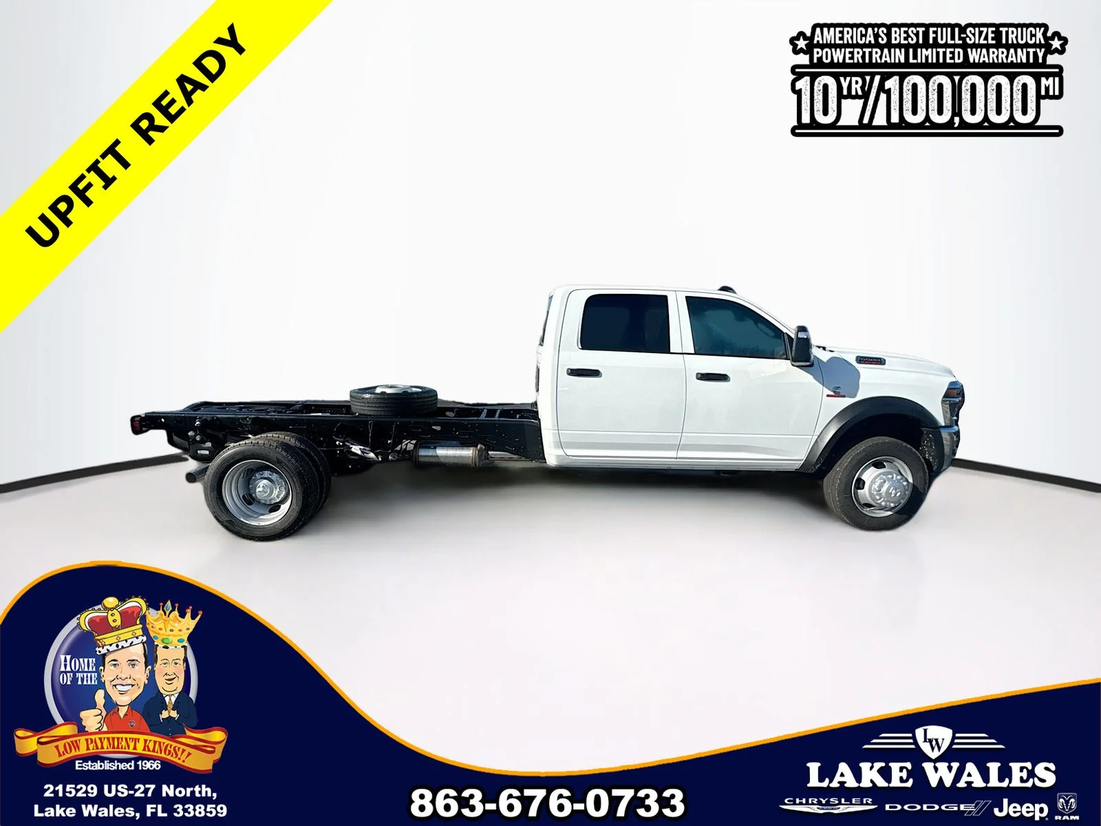 New 2026 Bright White Clear-Coat Exterior Paint RAM TRADESMAN image 7