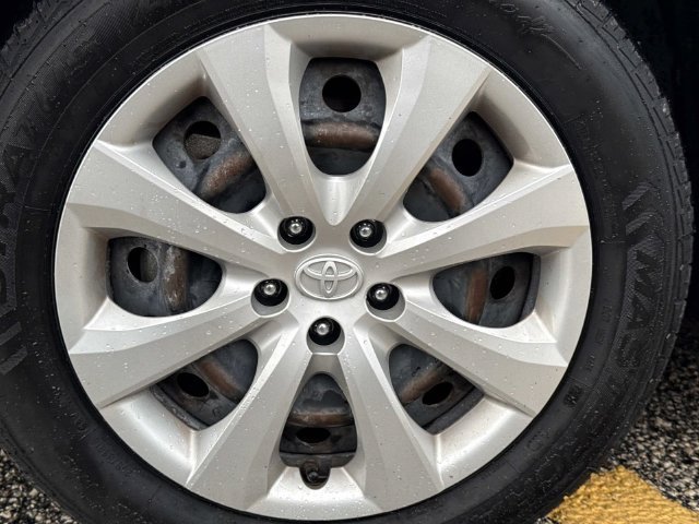 2024 Toyota Corolla LE - Photo 10