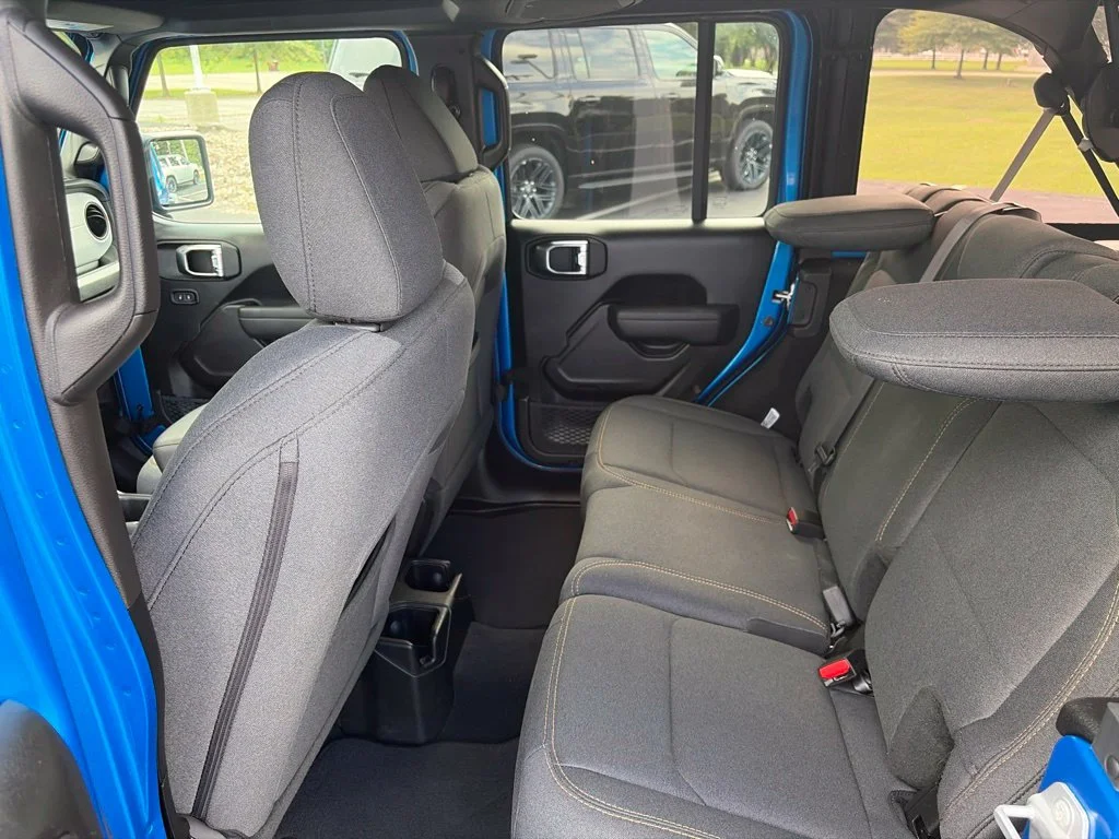 Certified Used 2025 Blue Jeep Sport S image 16