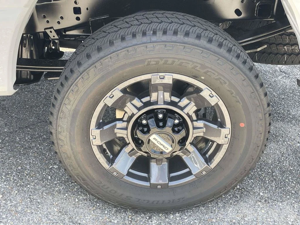 New 2026 Avalanche Ford F-250® XL image 9