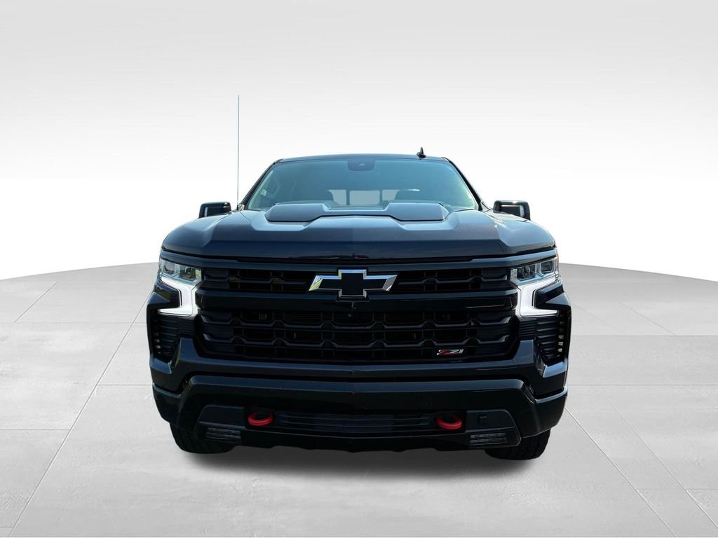 Used 2022 Gray Chevrolet LT Trail Boss image 6