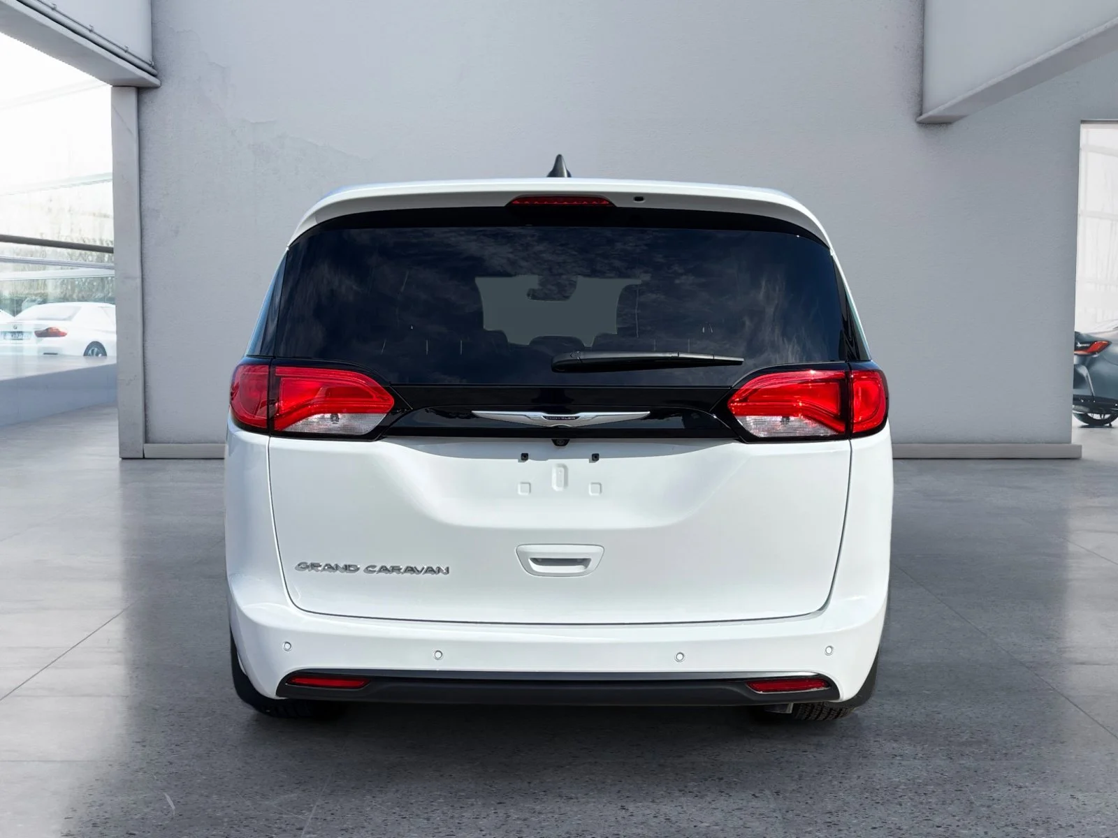 New 2027 Bright White Chrysler SXT image 4