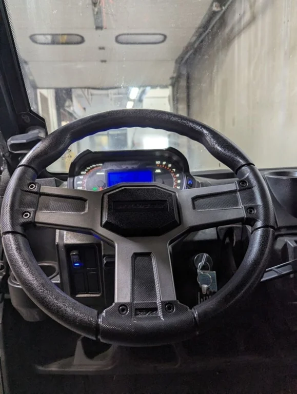 Used 2024 TAN Polaris Premium image 7