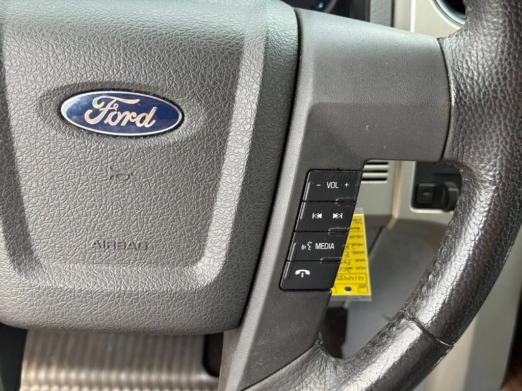 Used 2014 Blue Ford Lariat image 18