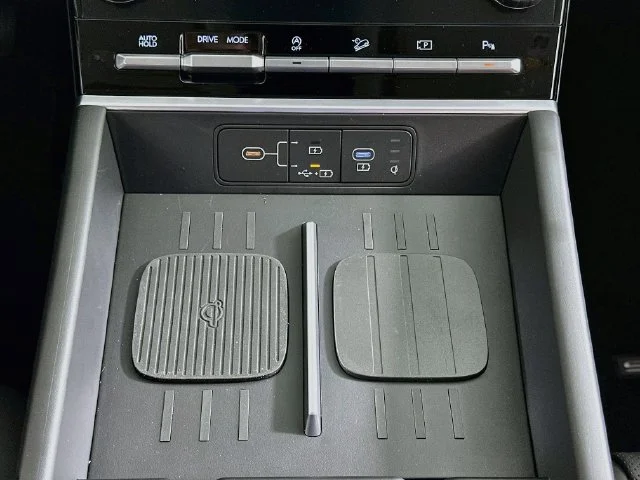 New 2027 Red Hyundai SEL image 18