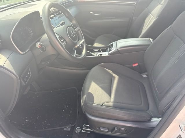 Used 2023 White Hyundai SEL image 25