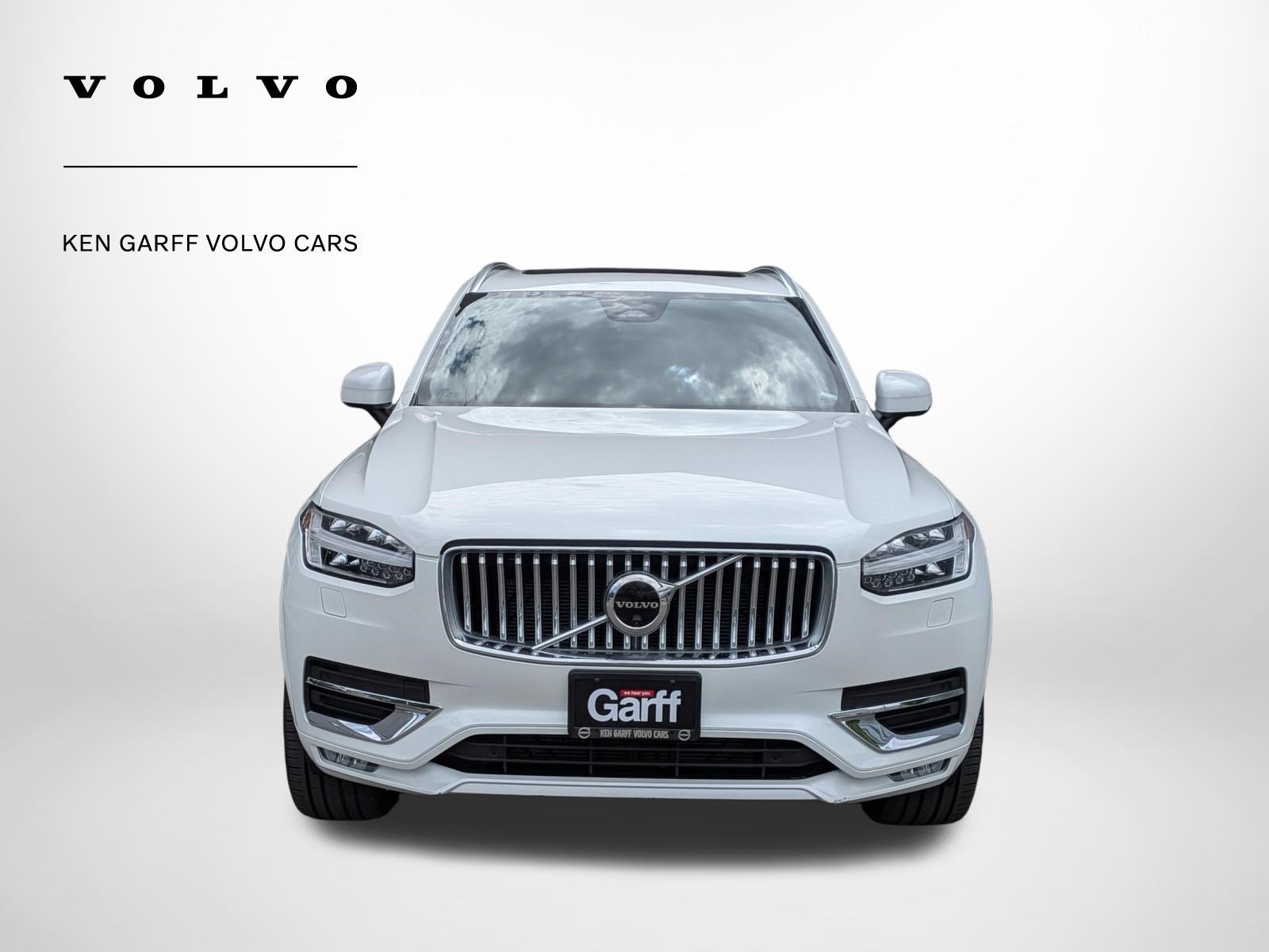 Certified Used 2023 Crystal White Volvo Ultimate image 9