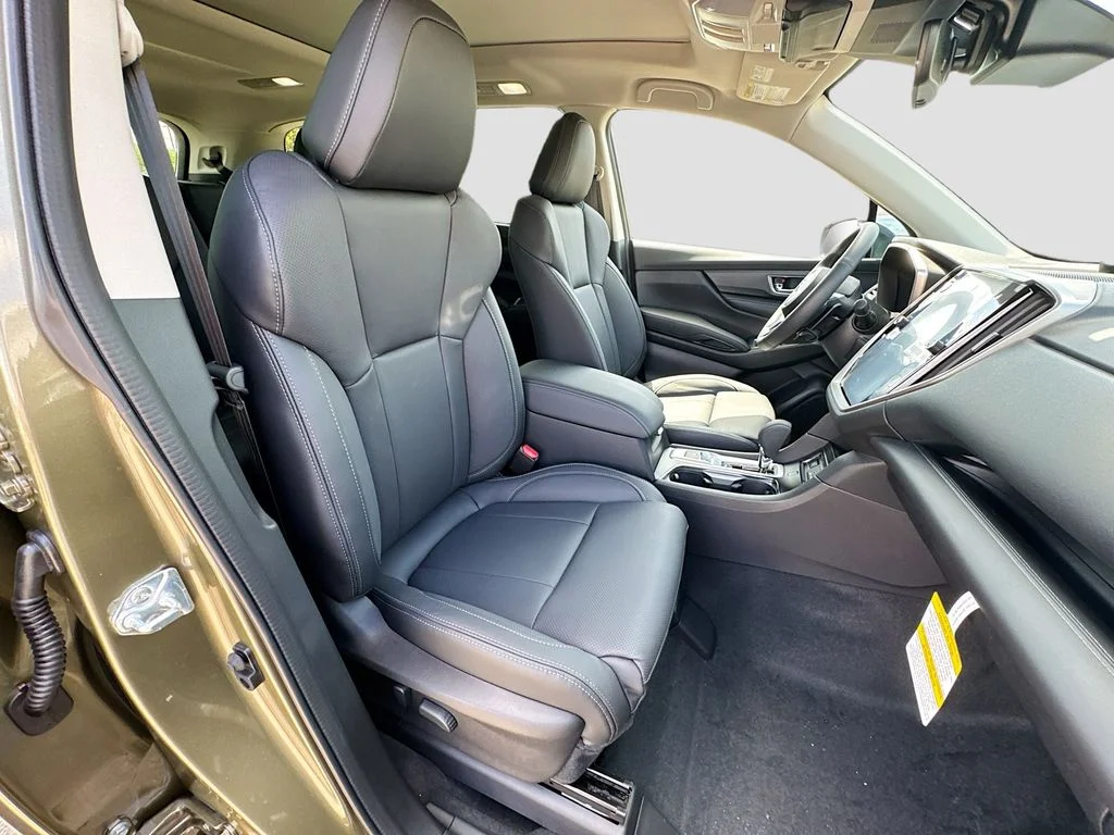 New 2026 AUTUMN GREEN METALLIC Subaru Limited 7-Passenger image 37