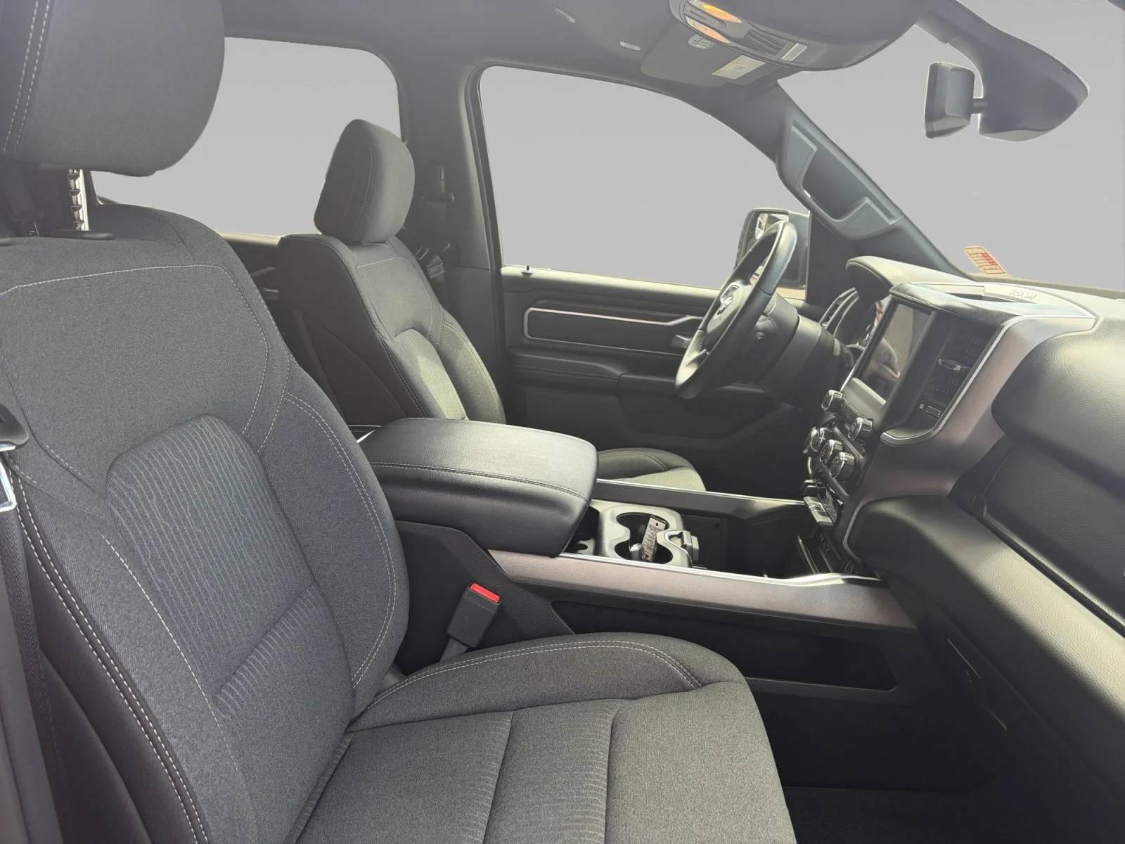 Used 2019 Silver Ram Big Horn/Lone Star image 17