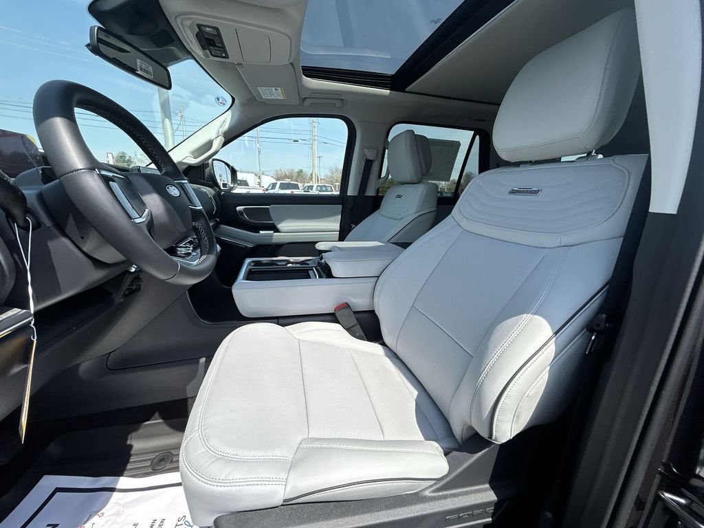 New 2026 Dark Matter Gray Metallic Ford Platinum® image 17