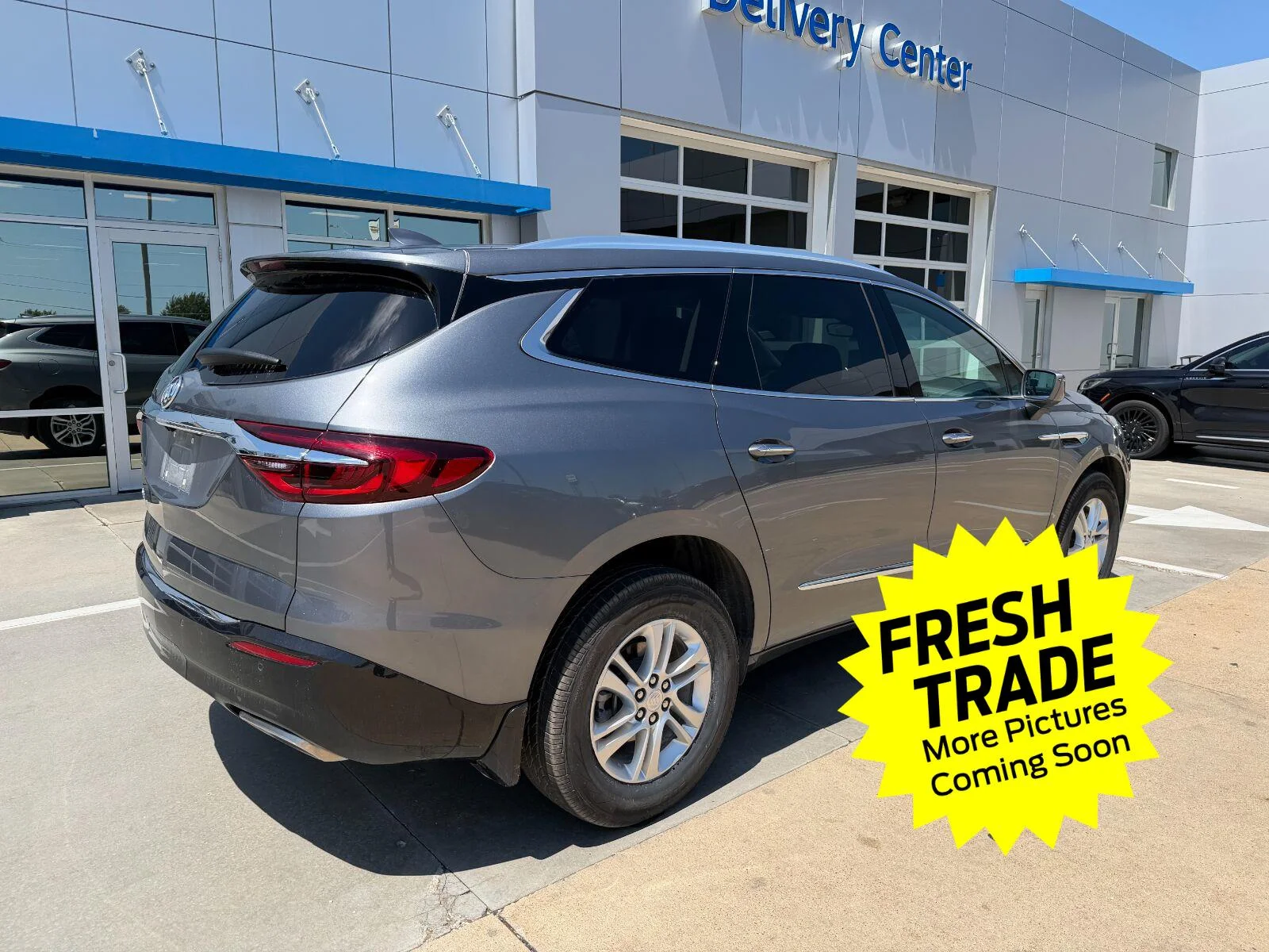 Used 2020 Satin Steel Metallic Buick Premium image 3