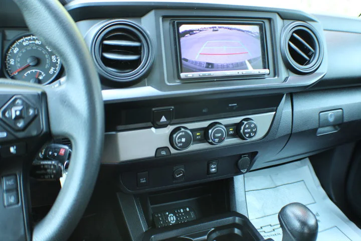 Used 2019 Red Toyota  image 11