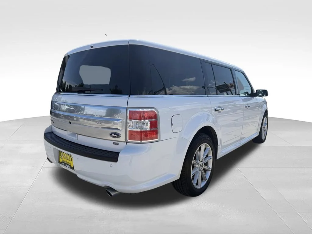Used 2019 White Ford Limited image 5