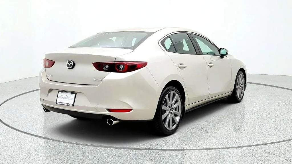 Used 2025 Platinum Quartz Metallic Mazda 2.5 S Preferred FWD image 5