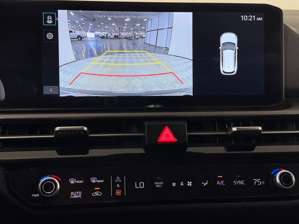 Used 2026 Fusion Black Kia S image 19