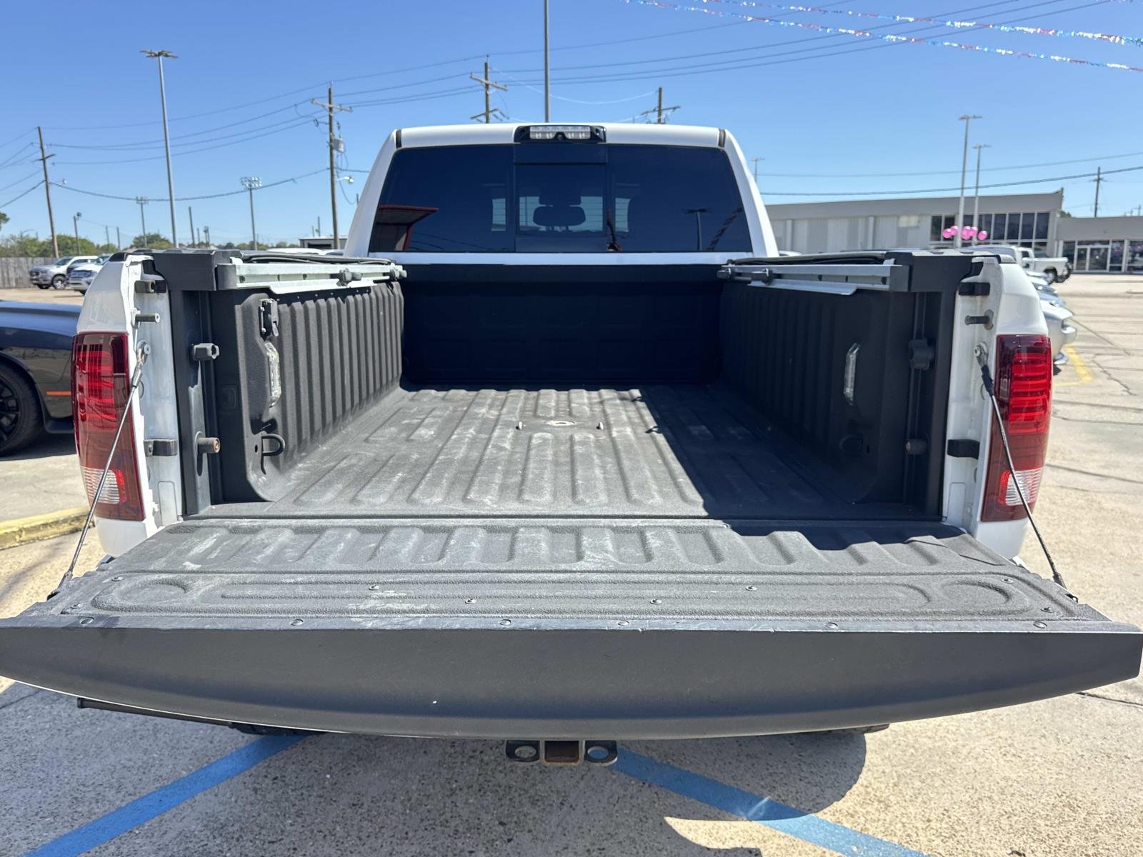 Used 2018 Bright White Clearcoat Ram Limited image 8