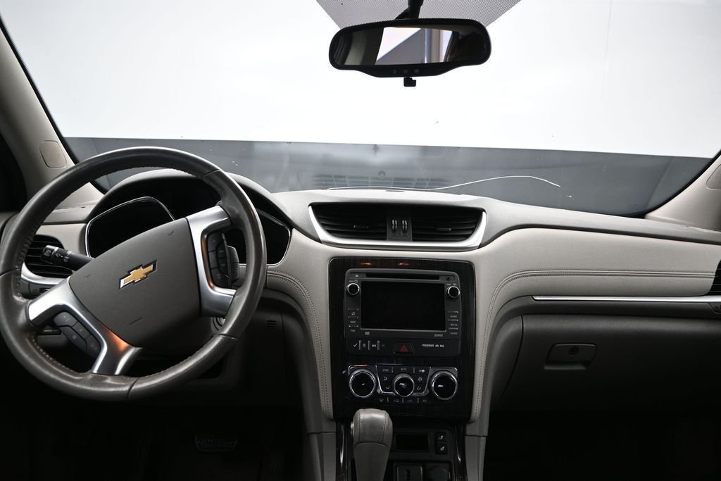 Used 2016 Beige Chevrolet LT image 19