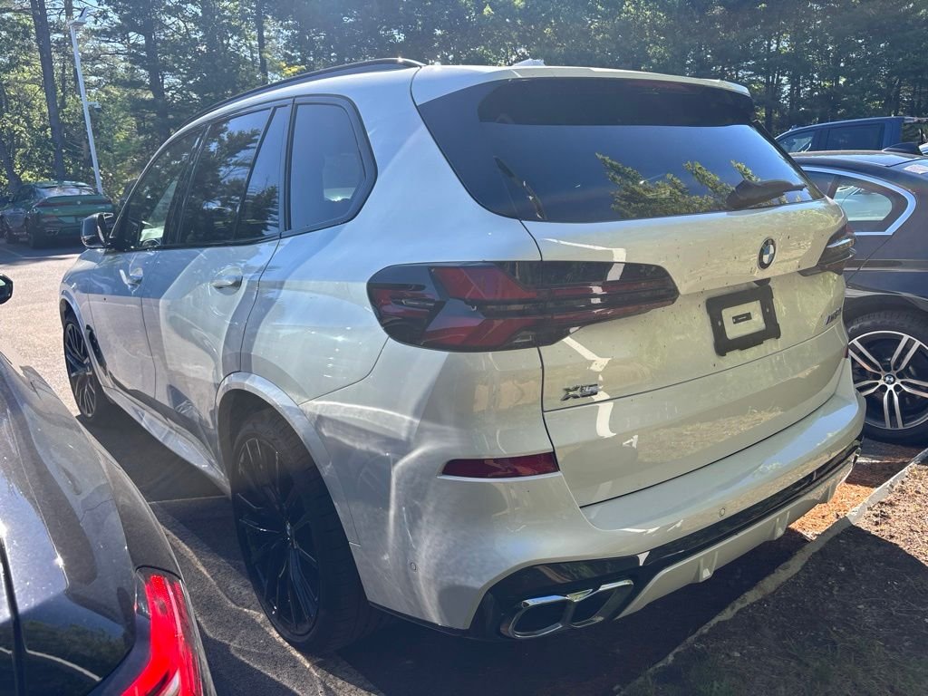 Used 2026 Mineral White Metallic BMW M60i image 6
