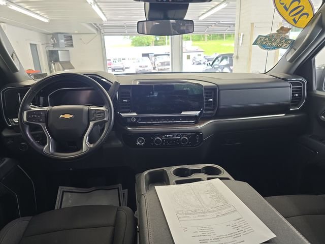 Used 2023 Gray Chevrolet LT image 11
