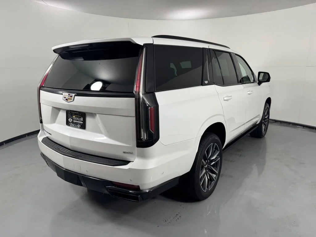 Used 2024 Crystal White Tricoat Cadillac Sport Platinum image 6