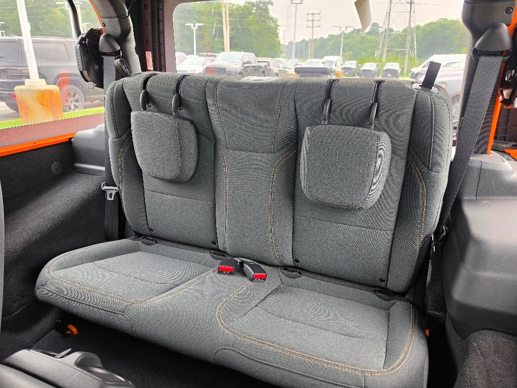 Used 2025 Joose Jeep Sport image 30