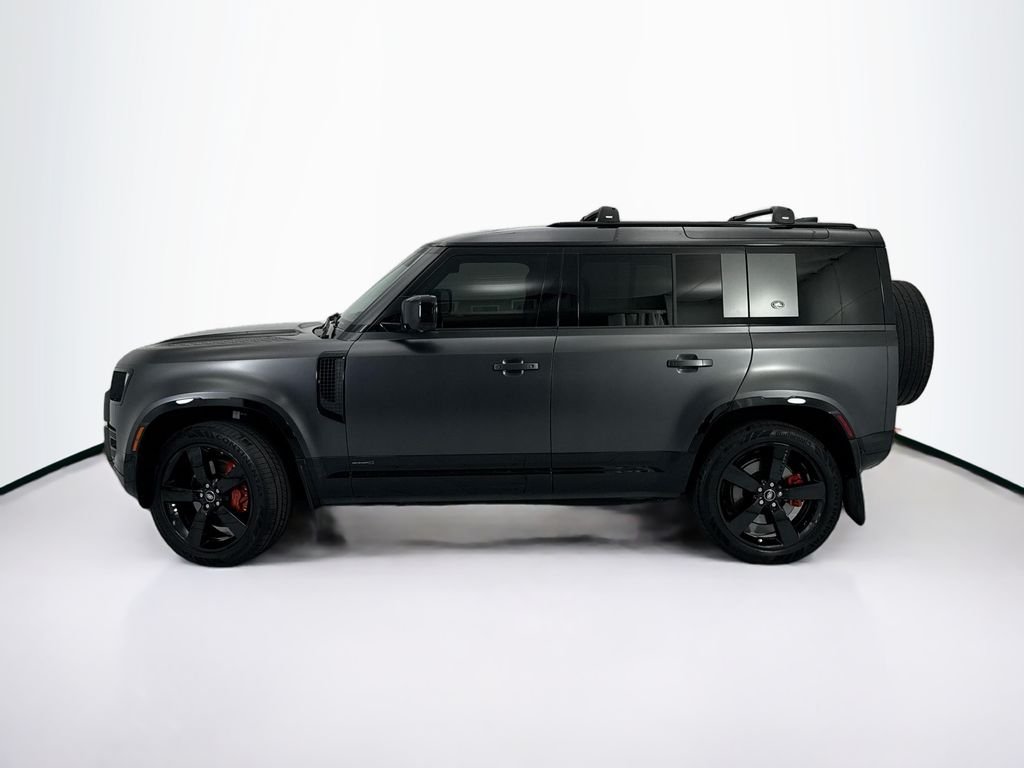 Used 2023 Santorini Black Metallic Land Rover X image 8