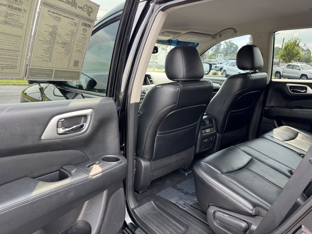 Used 2019 Black Nissan SL image 38