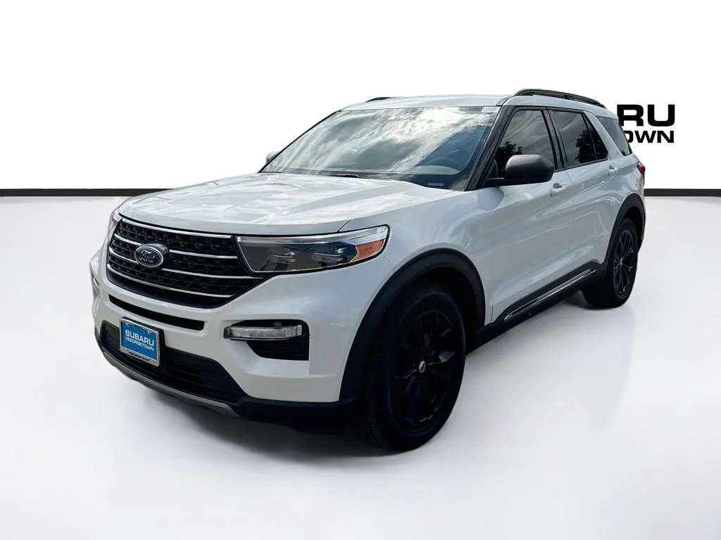 Used 2022 White Ford XLT image 3