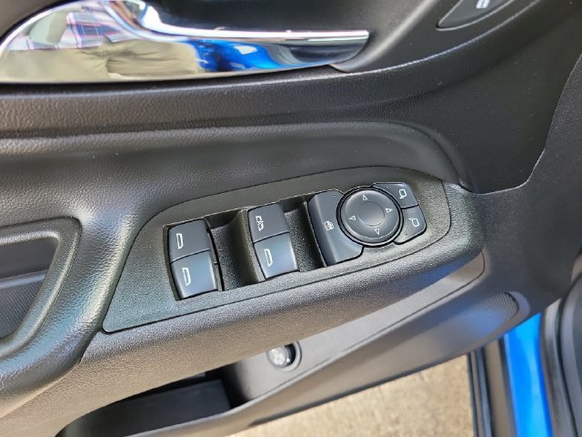 2024 Chevrolet Equinox LT - Photo 22
