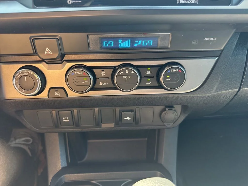 Used 2023  Toyota SR image 16