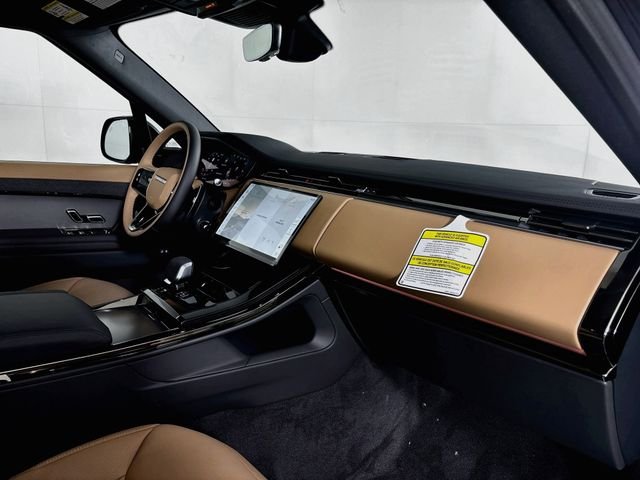 New 2026 Black Land Rover Dynamic SE image 27