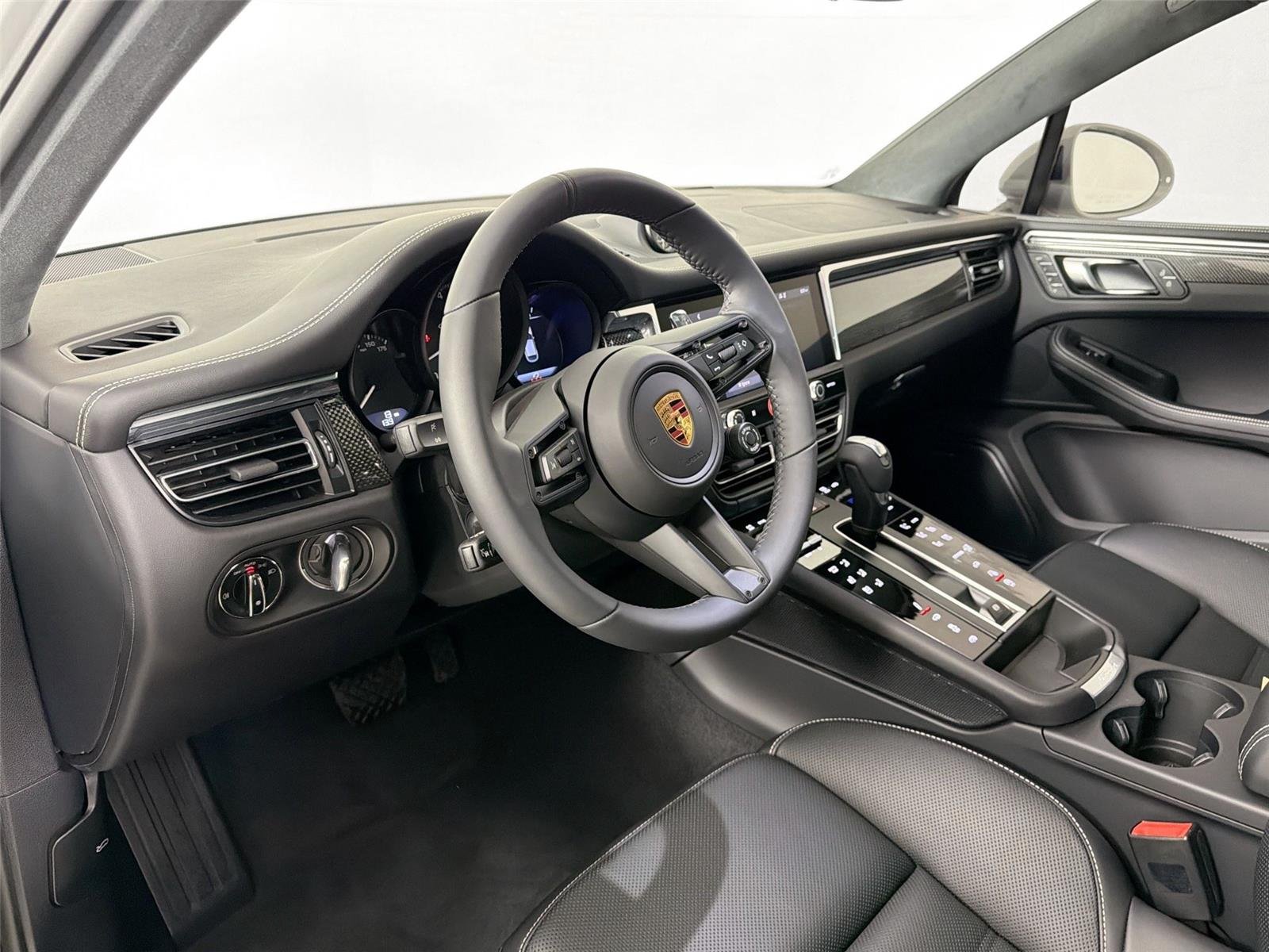 New 2026 Chalk Porsche GTS image 4