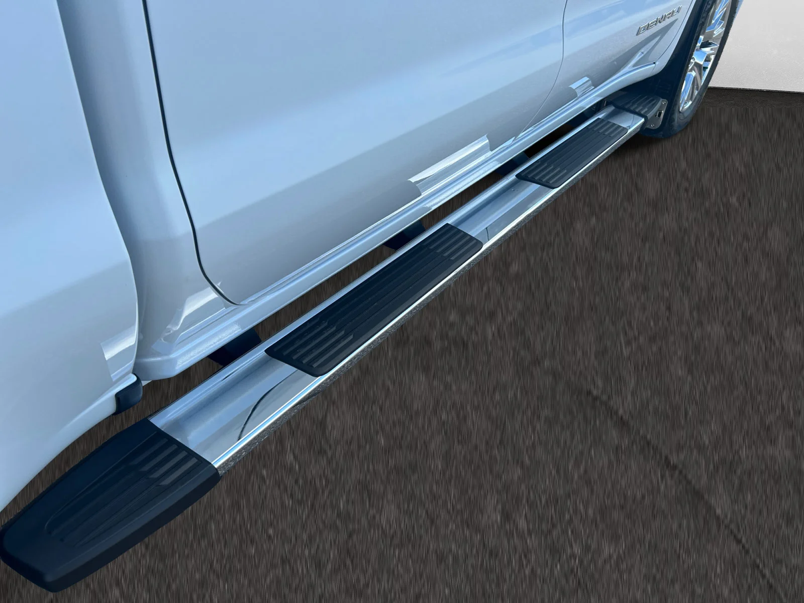 New 2026 Glacier White Tricoat GMC Denali image 11